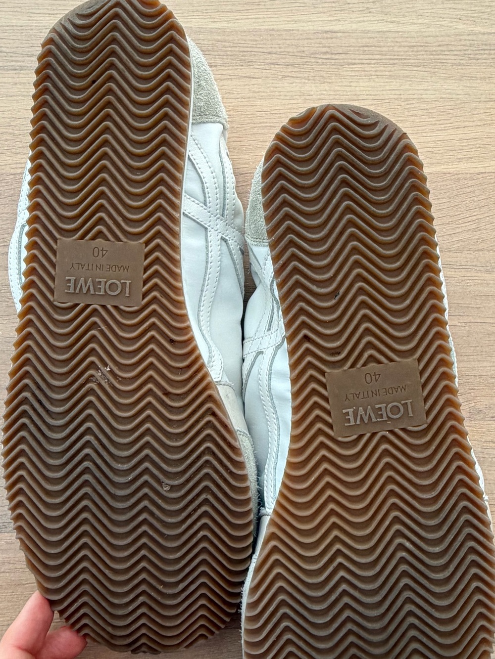 Loewe ballet runner sneakers flats 40 white gray leather suede - Picture 7 of 8